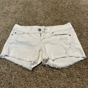 American eagle white denim shortie shorts size 0 normal stretch